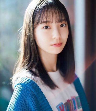 渡辺莉奈(日向坂46)最新グラビア画像　9枚