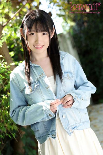 清純そうなのに経験人数５００人超えという清楚ビッチな女子大生がAVデビュー！