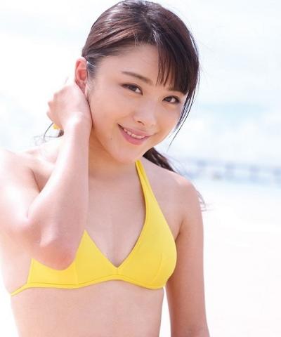 野田すみれ　最新グラビア含む水着画像　15枚