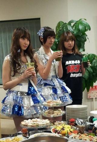 AKB48の三人組の仲良し画像ください　画像50枚