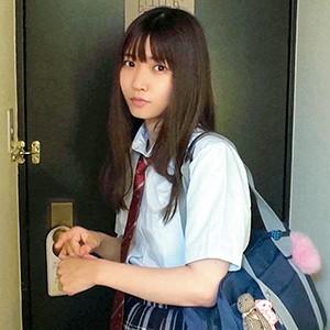 制服姿の女学生がホテルで最高に気持ちいい大人の性行為を体験するｗ　みつはさん