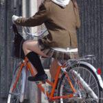 【画像】パンツ直で自転車乗ってるJKってお尻冷たくないの？