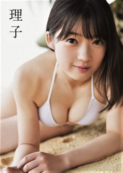 山岸理子[つばきファクトリー]～Eカップもあらわにした水着グラビアはグラドルを超えたエロさ！