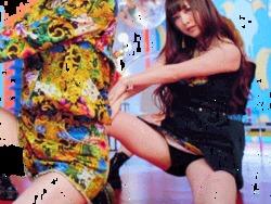 元AKB48で韓国Rocket Punch所属の高橋朱里が過激な大開脚パンチラ