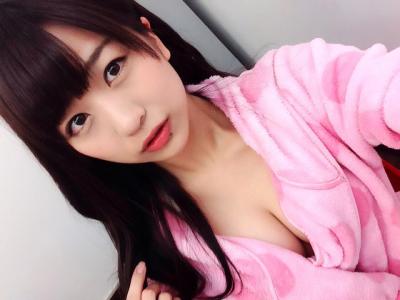 【AKB48】篠崎彩奈、「πスラ」お乳の形が浮き出てしまうw