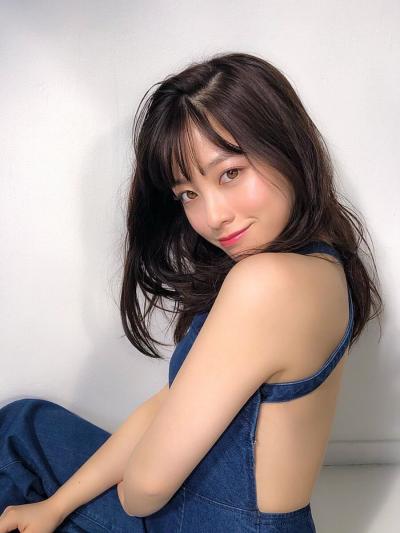 【女優】橋本環奈（２４）、美しすぎるウェディングドレス姿を披露する.....