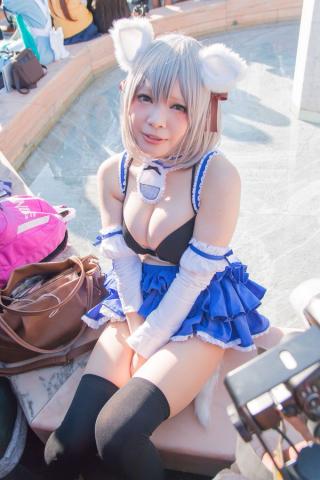 【激写】 カメラ小僧に狙われたコスプレイヤーのエロ過ぎるパンチラ&胸チラ画像集