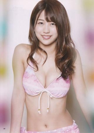 【AYANA SHINOZAKI】AKB48・篠崎彩奈(21)の週刊誌水着画像