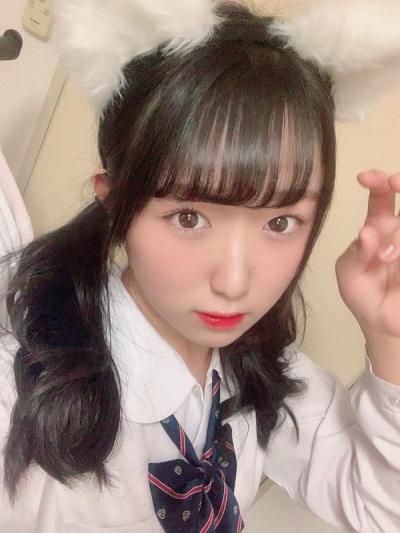 元Jrアイドルの18歳少女・坂口あかり、乳首をクリームで隠した過激露出撮影でR指定されるww