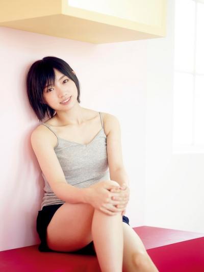 【NMB48】「1万年に1人の美少女」太田夢莉、アイドルとして“ラストグラビア”　透き通るような美肌をたっぷり見せつける
