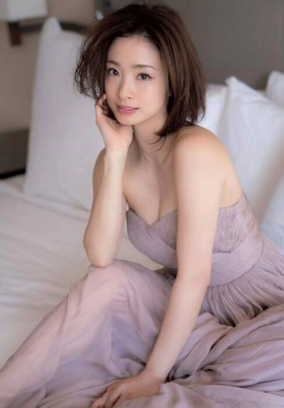 【女優】上戸彩、二児のママの色気が凄まじい！