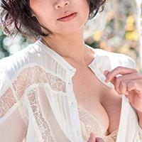 たんぽぽ川村エミコ、女芸人No.1美爆乳の袋とじ限界露出姿がコチラwwwww