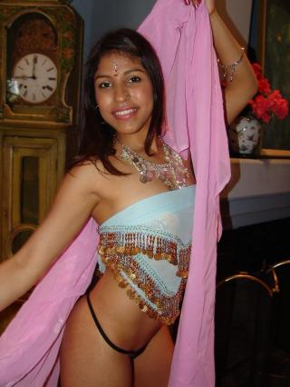 煩悩即快楽インド美人ヌード！南アジアではエロの修行が大流行♪