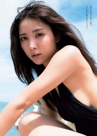 【Love Letters】モデル・石川恋(23)の週刊誌水着画像