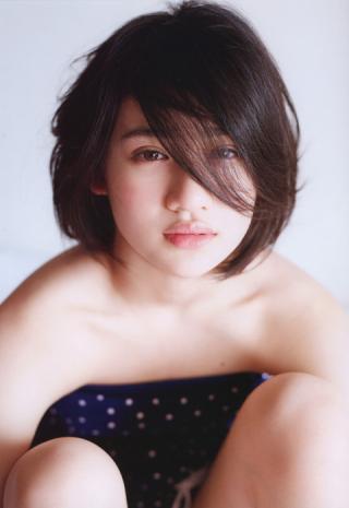 将来がとっても楽しみな14歳アイドル佐々木莉佳子ちゃんの可愛すぎる水着グラビア画像まとめ