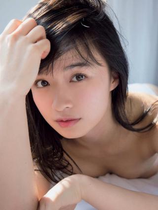 【ロリエロ♡全開】全力少女R・百川晴香(22)の週刊誌水着画像